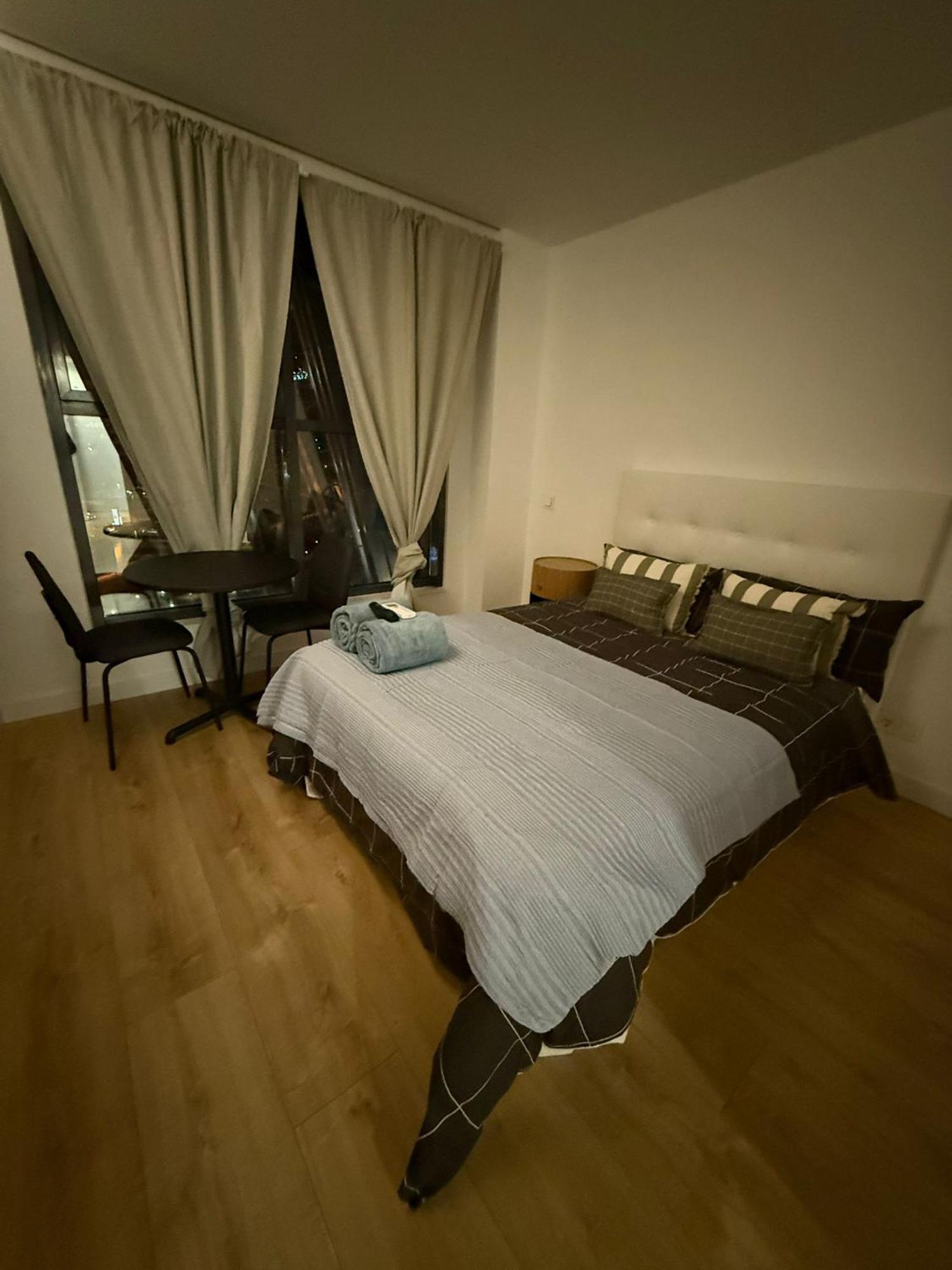To Room Madrid Castellana Zewnętrze zdjęcie